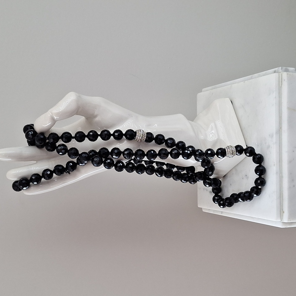 CAROLEE black glass bead necklace